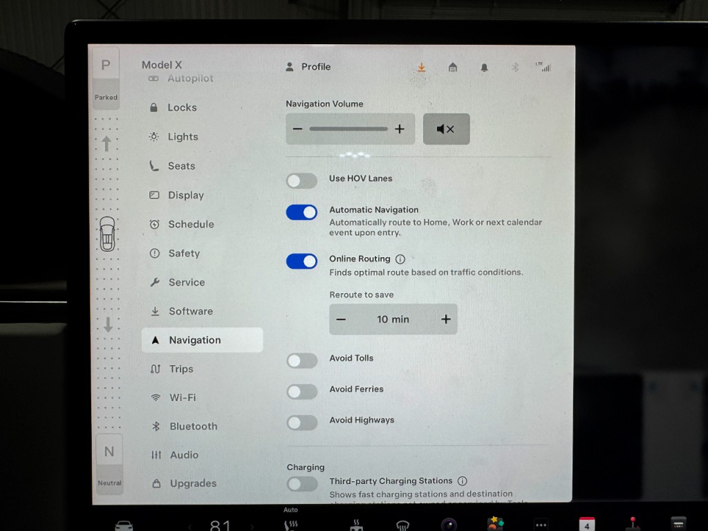 2022 Tesla Model X Image 11