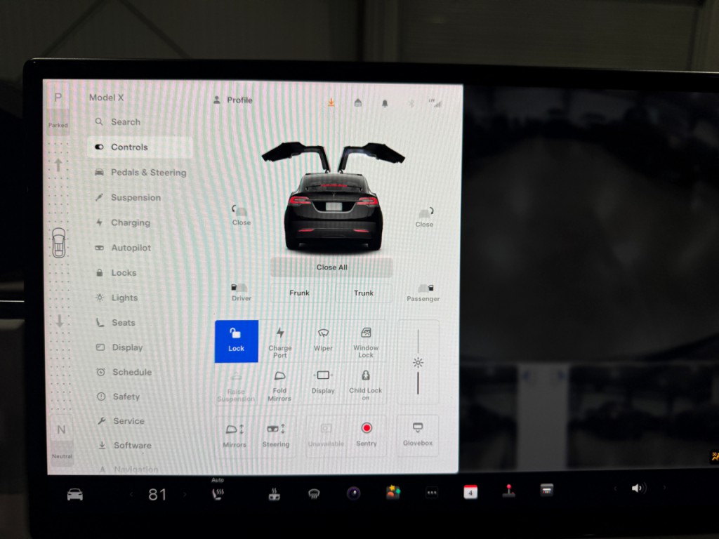 2022 Tesla Model X Image 22
