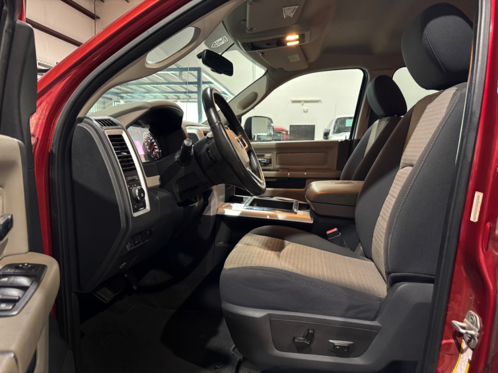 2010 RAM 2500 Image 6