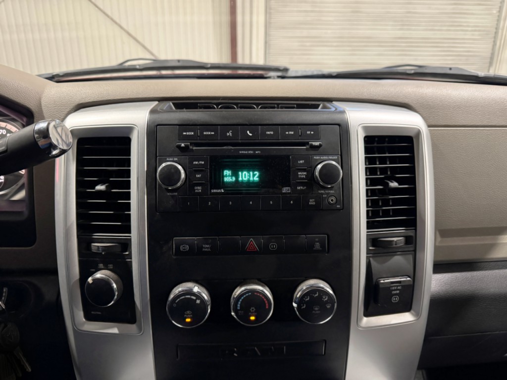 2010 RAM 2500 Image 12