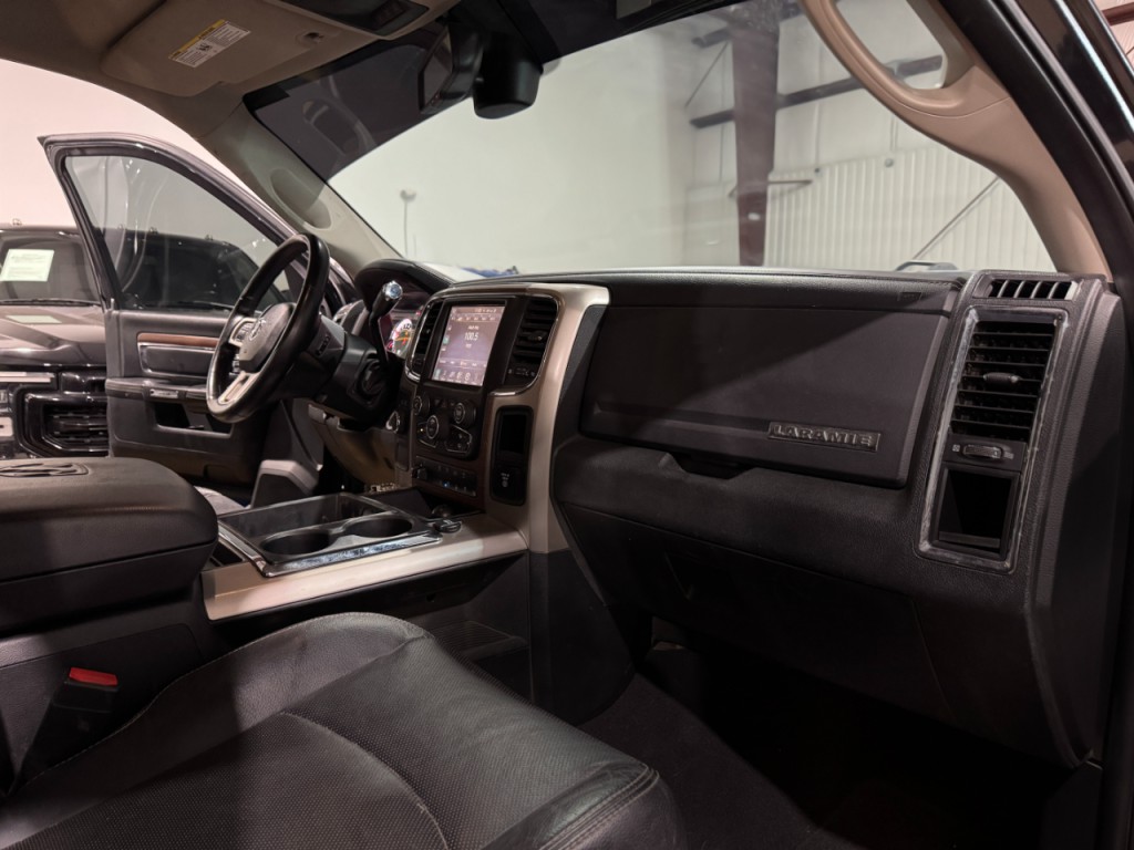 2015 RAM 3500 Image 4