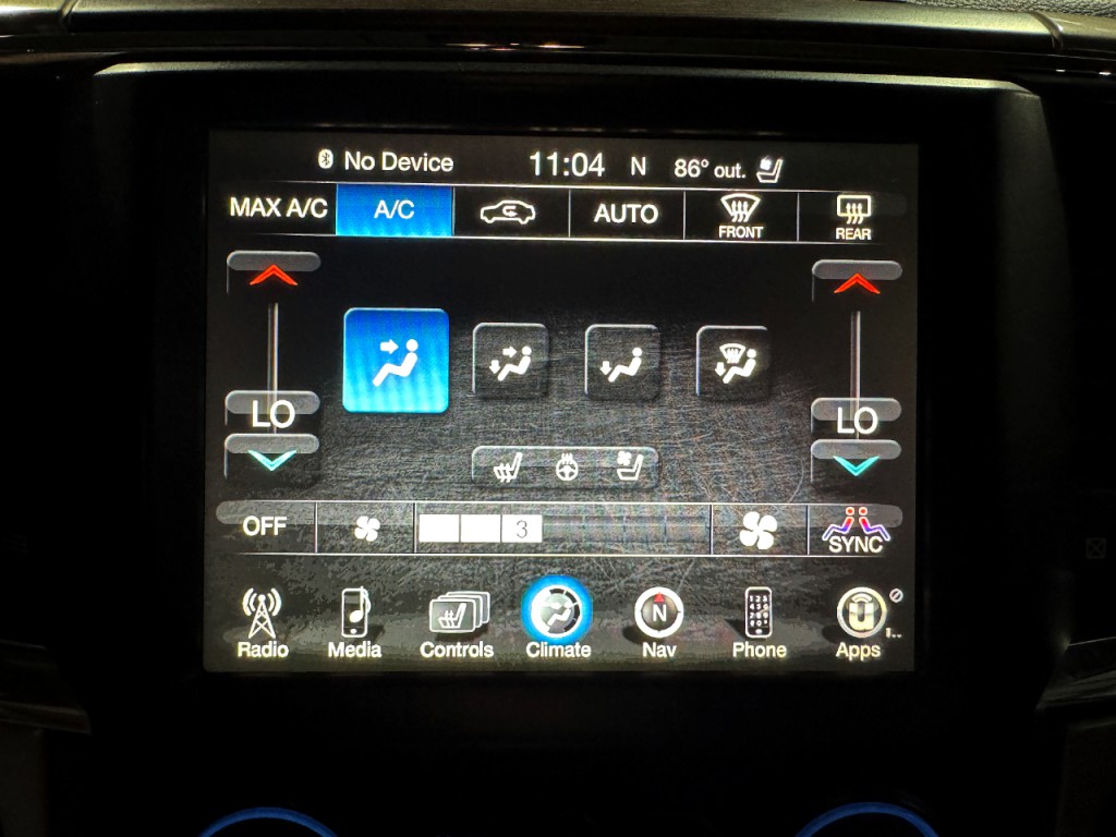 2015 RAM 3500 Image 15