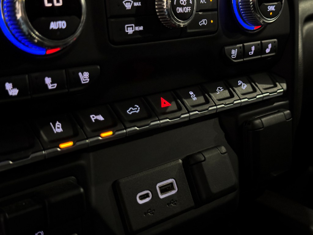 2020 GMC Sierra 3500 Image 30