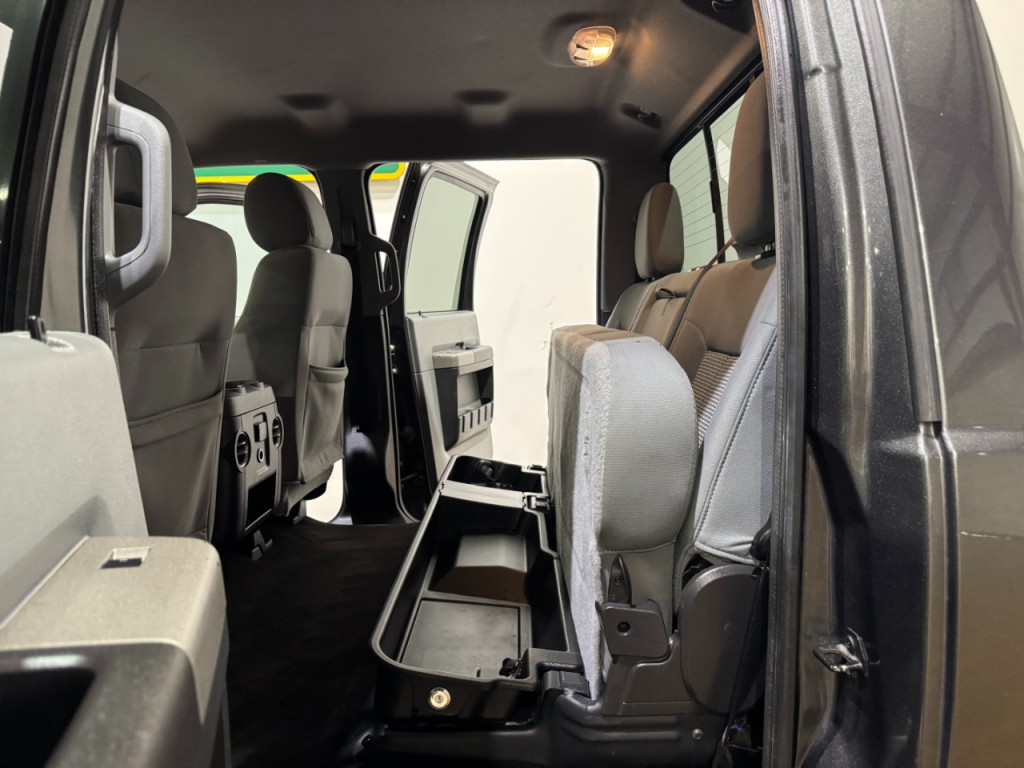 2016 Ford F-250 Image 18