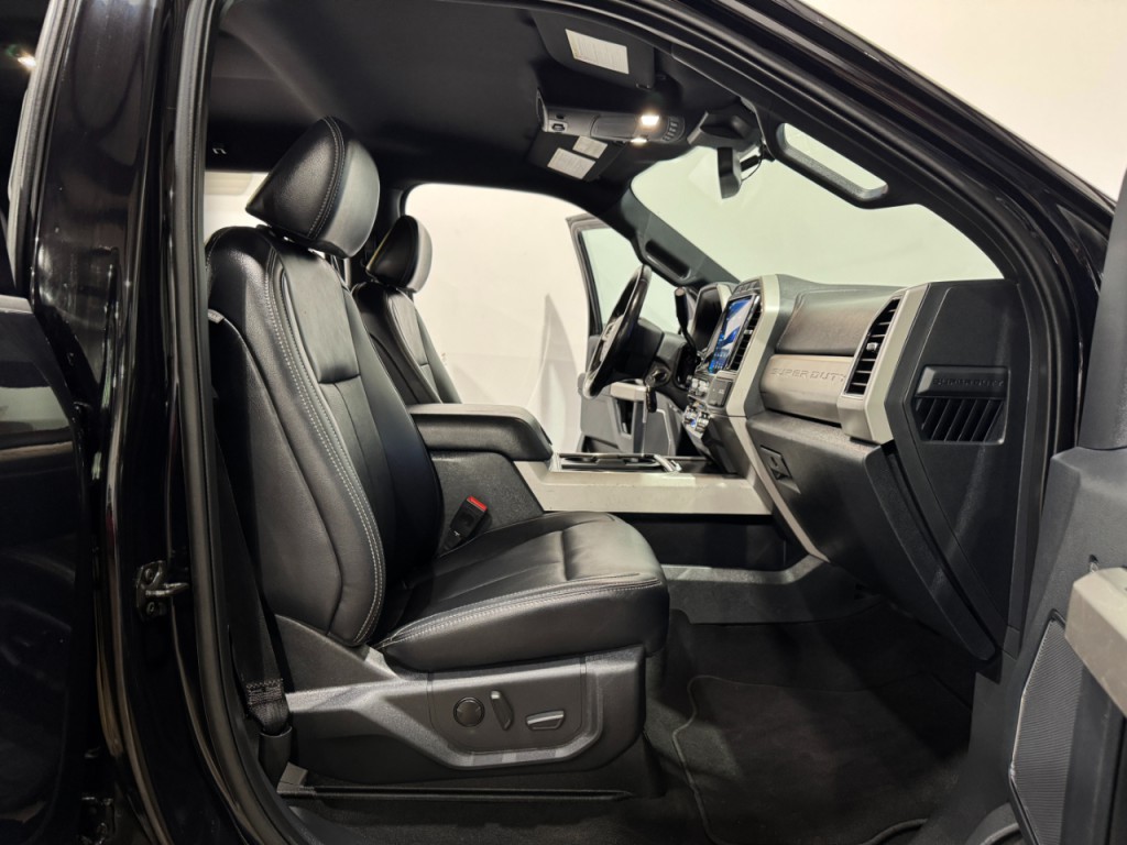 2022 Ford F-250 Image 13