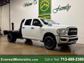 Image for 2024 RAM 3500 TRADESMAN CC 9FT FLATBED 6.7L DIESEL PTO 1OWN ID: 6919695