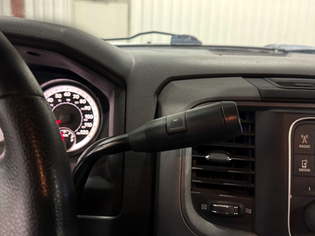 2015 RAM 4500 Image 6