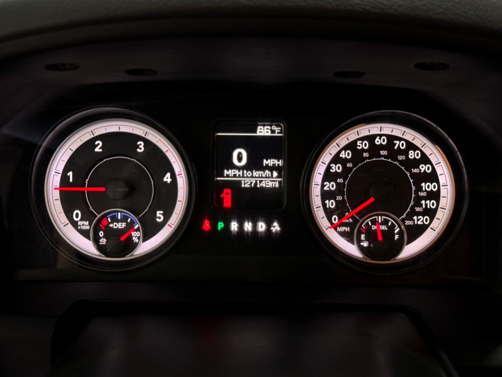 2015 RAM 4500 Image 14