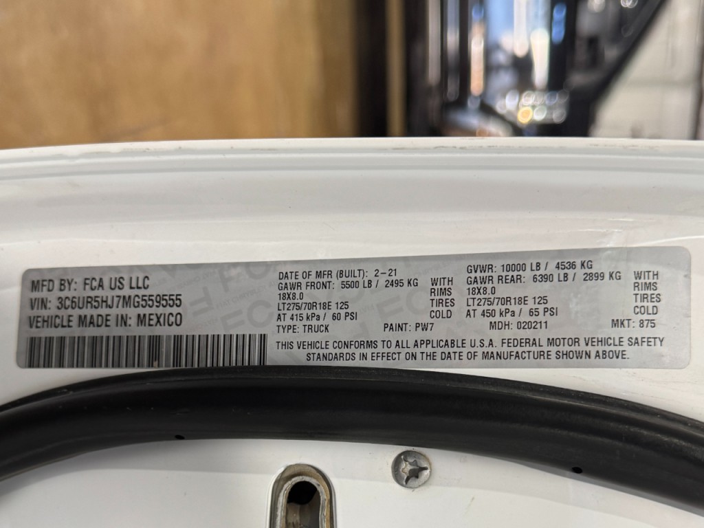 2021 RAM 2500 Image 21