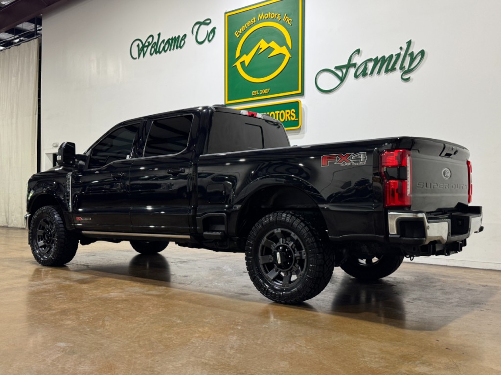 2023 Ford F-250 Image 6