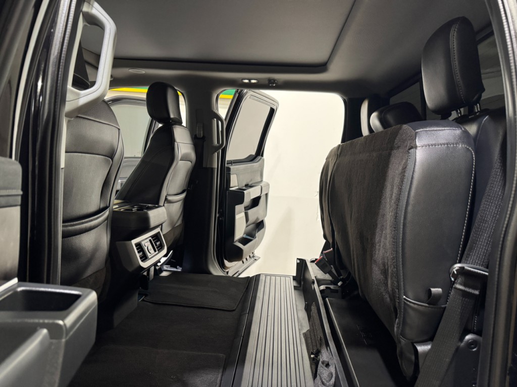 2023 Ford F-250 Image 18