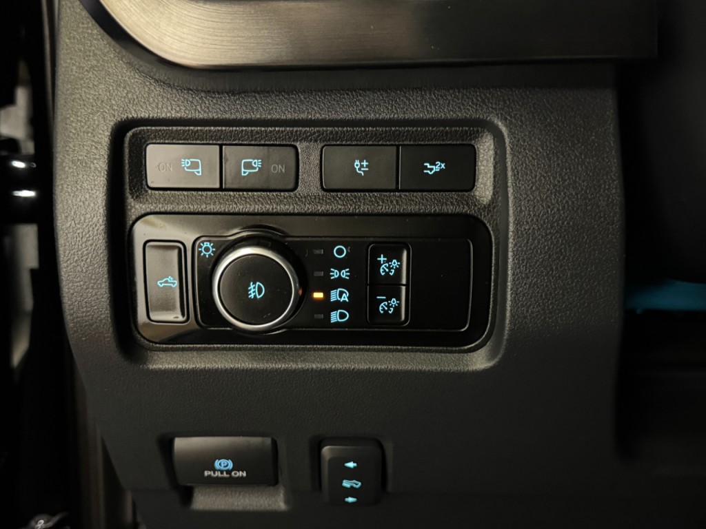 2023 Ford F-250 Image 27