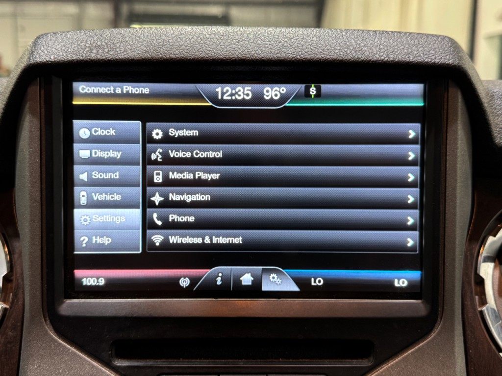 2014 Ford F-250 Image 18
