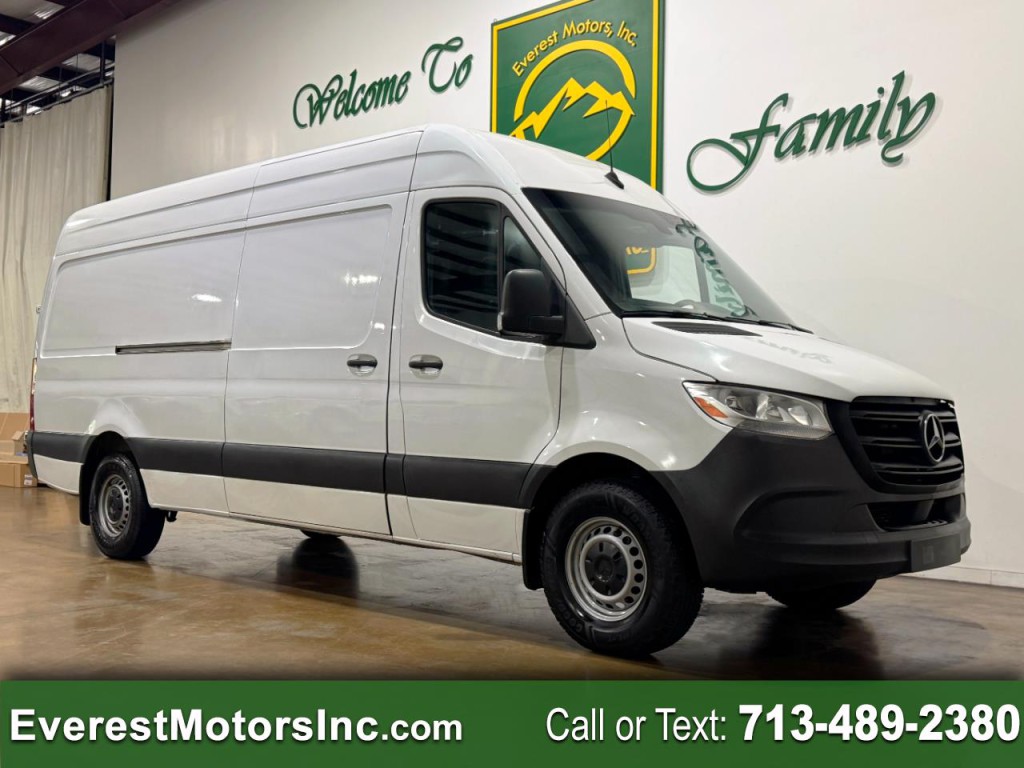2021 Mercedes-Benz Sprinter Cargo Image 1