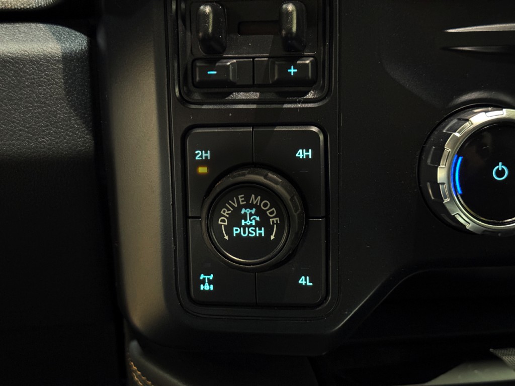 2023 Ford F-250 Image 12