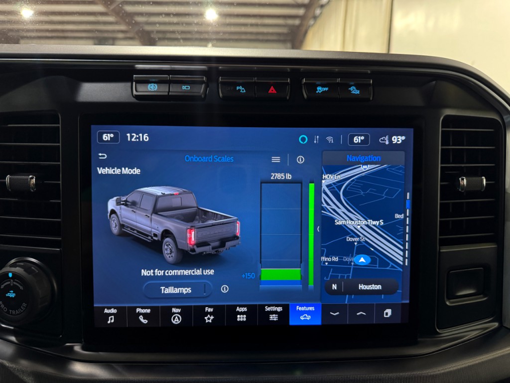 2023 Ford F-250 Image 30