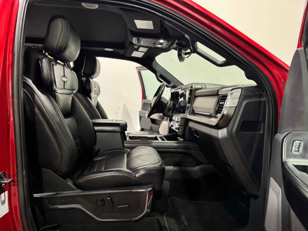 2023 Ford F-250 Image 12