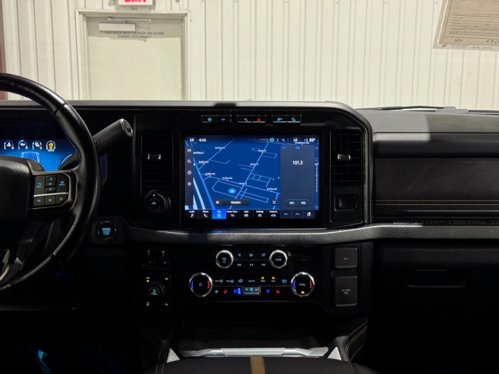 2023 Ford F-250 Image 19