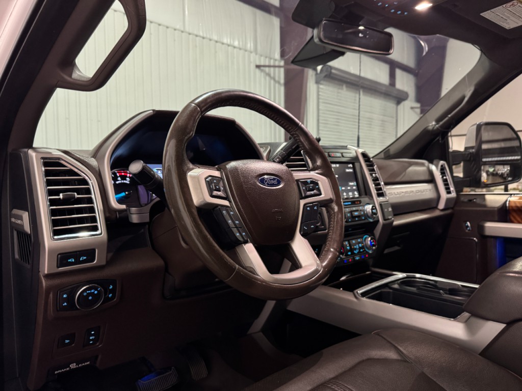 2017 Ford F-350 Image 5