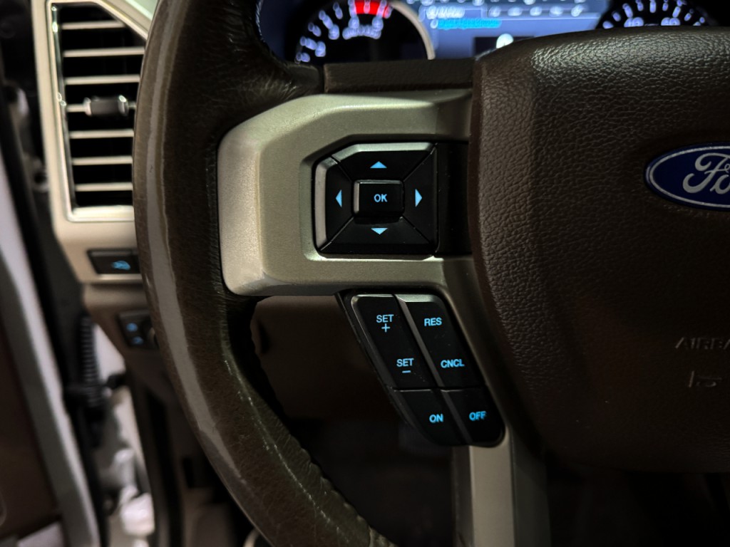 2017 Ford F-350 Image 9