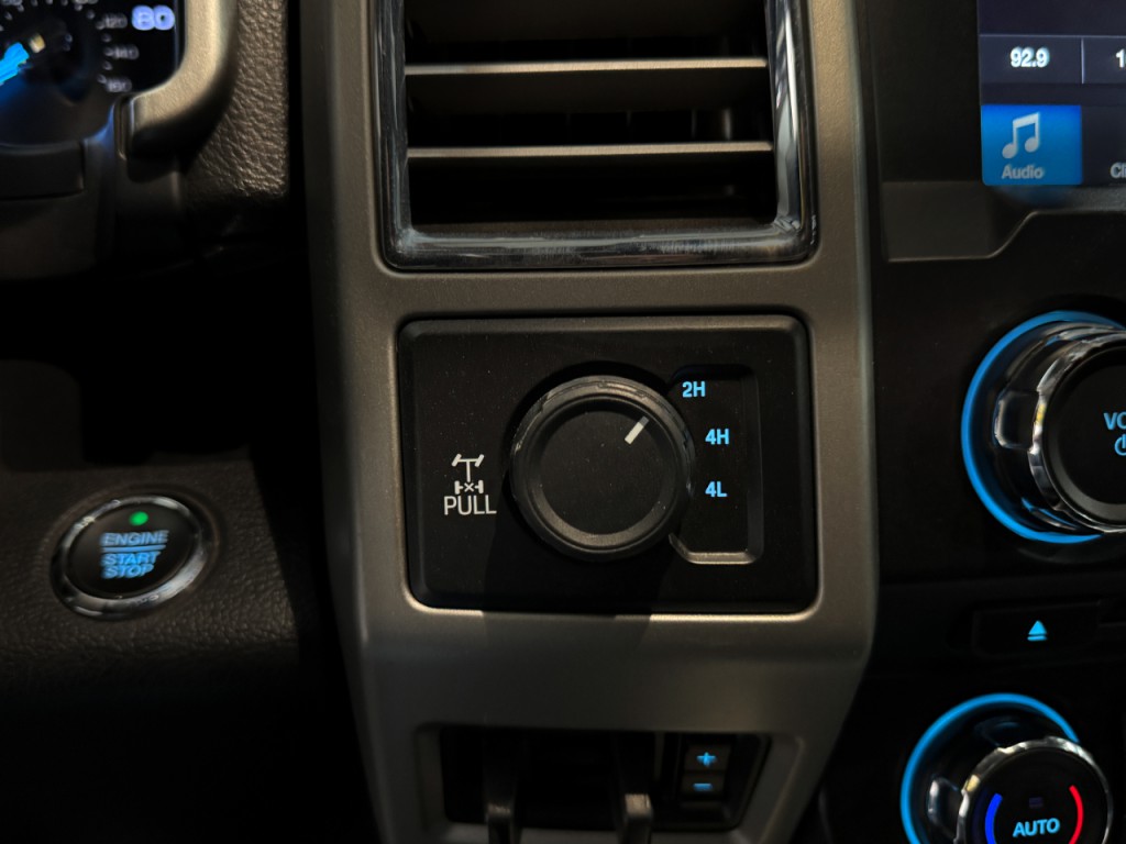 2017 Ford F-250 Image 9