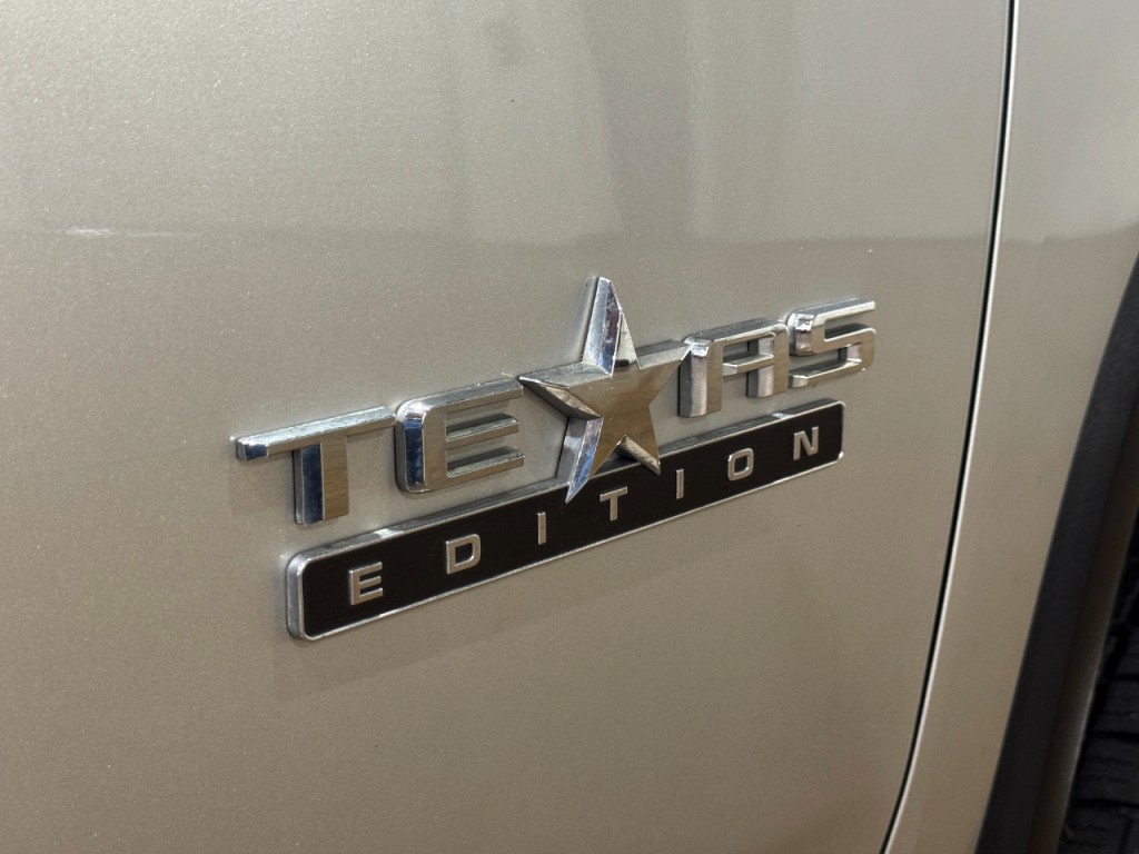 2022 Chevrolet Silverado 1500 Image 40