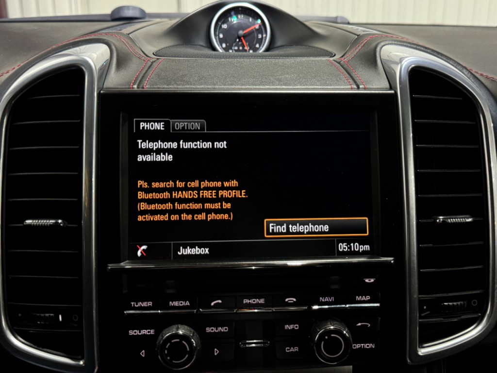 2013 Porsche Cayenne Image 45