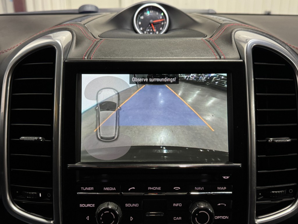 2013 Porsche Cayenne Image 59