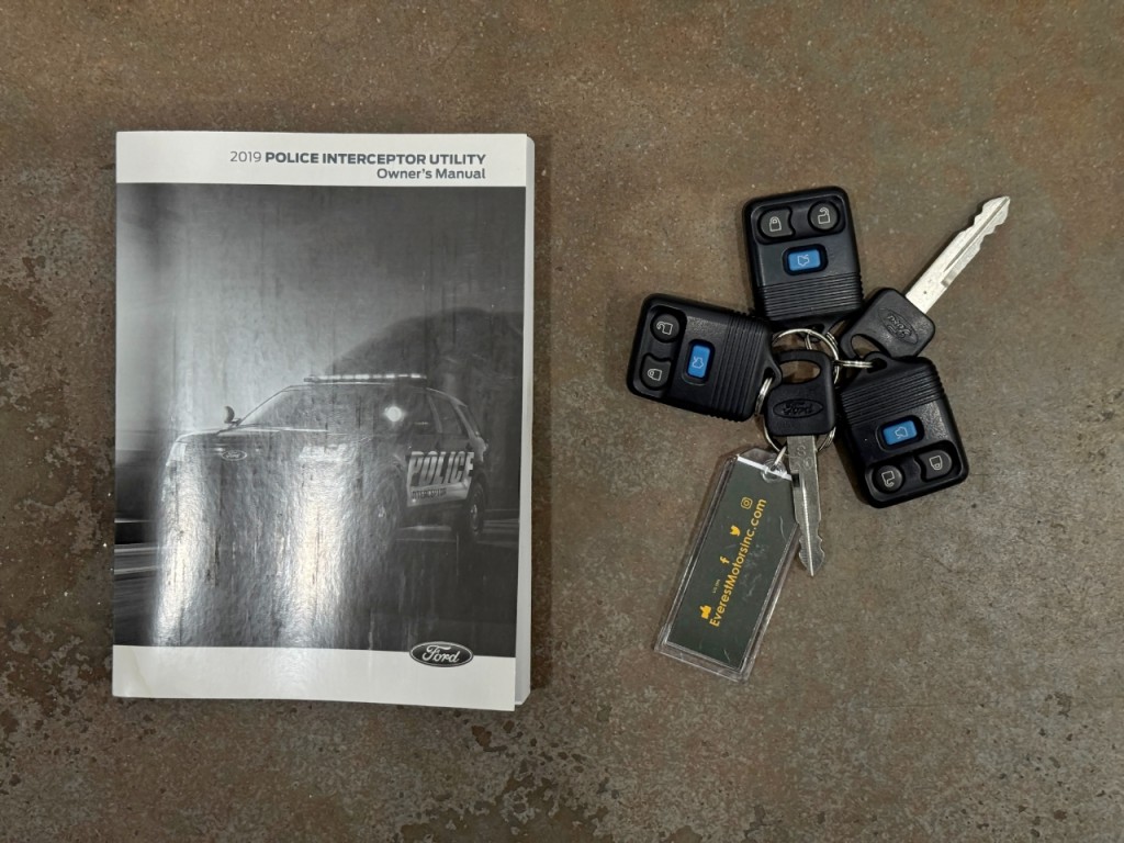 2019 Ford Explorer Image 3