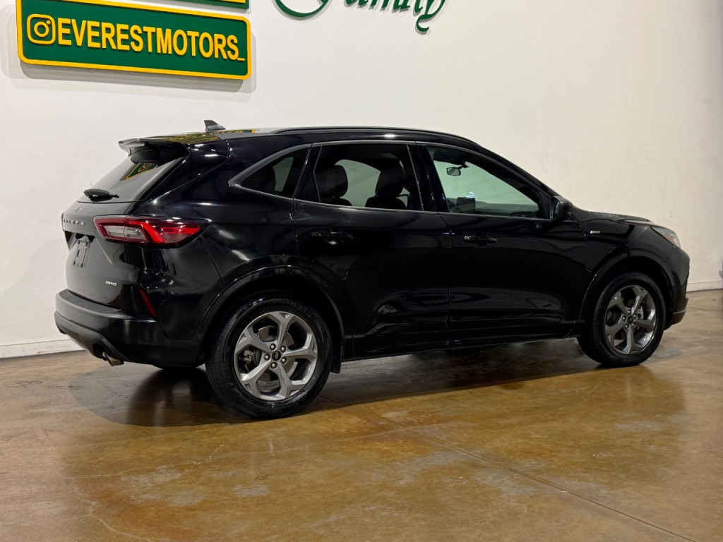 2024 Ford Escape Image 3