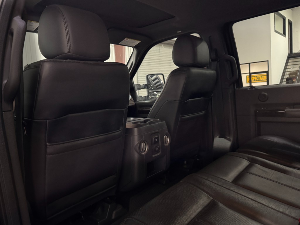 2015 Ford F-250 Image 7