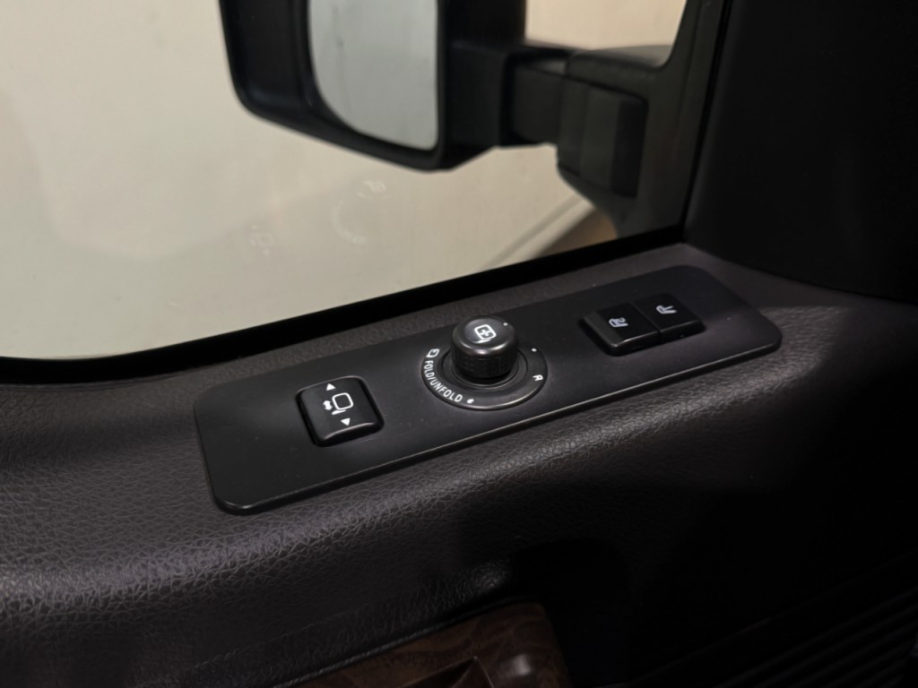 2015 Ford F-250 Image 14