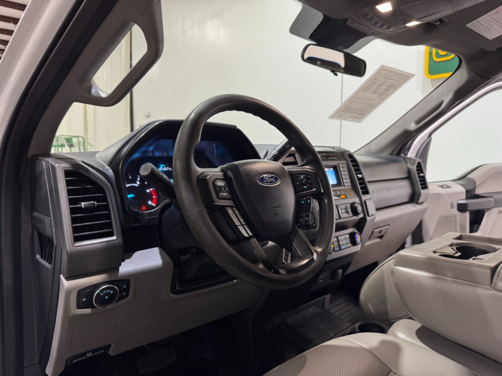 2021 Ford F-250 Image 10