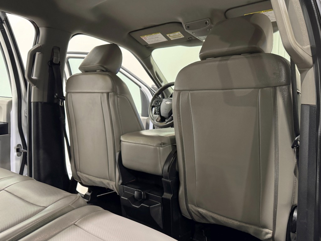 2021 Ford F-250 Image 15