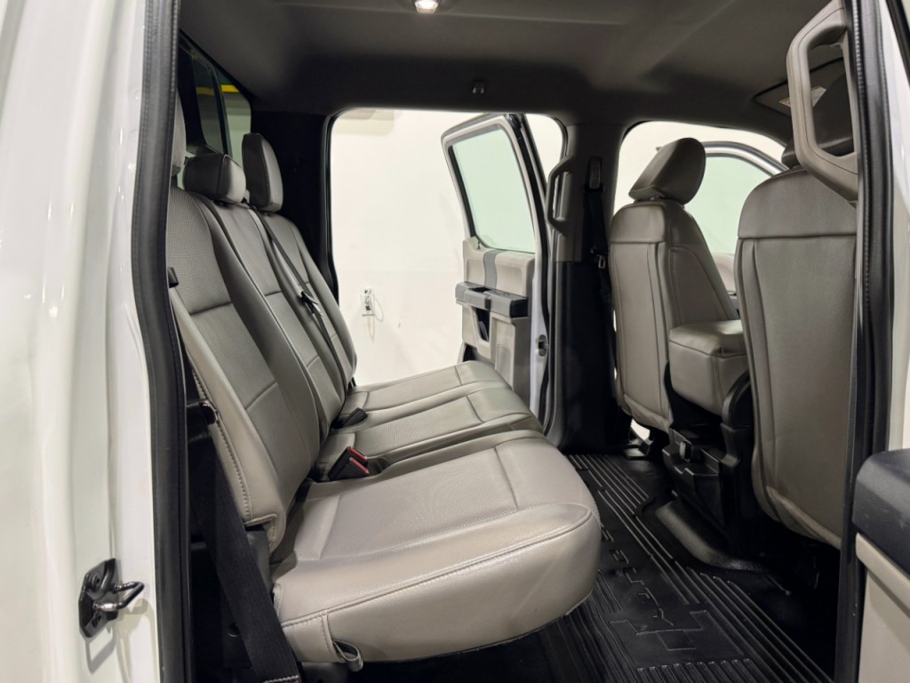 2021 Ford F-250 Image 17