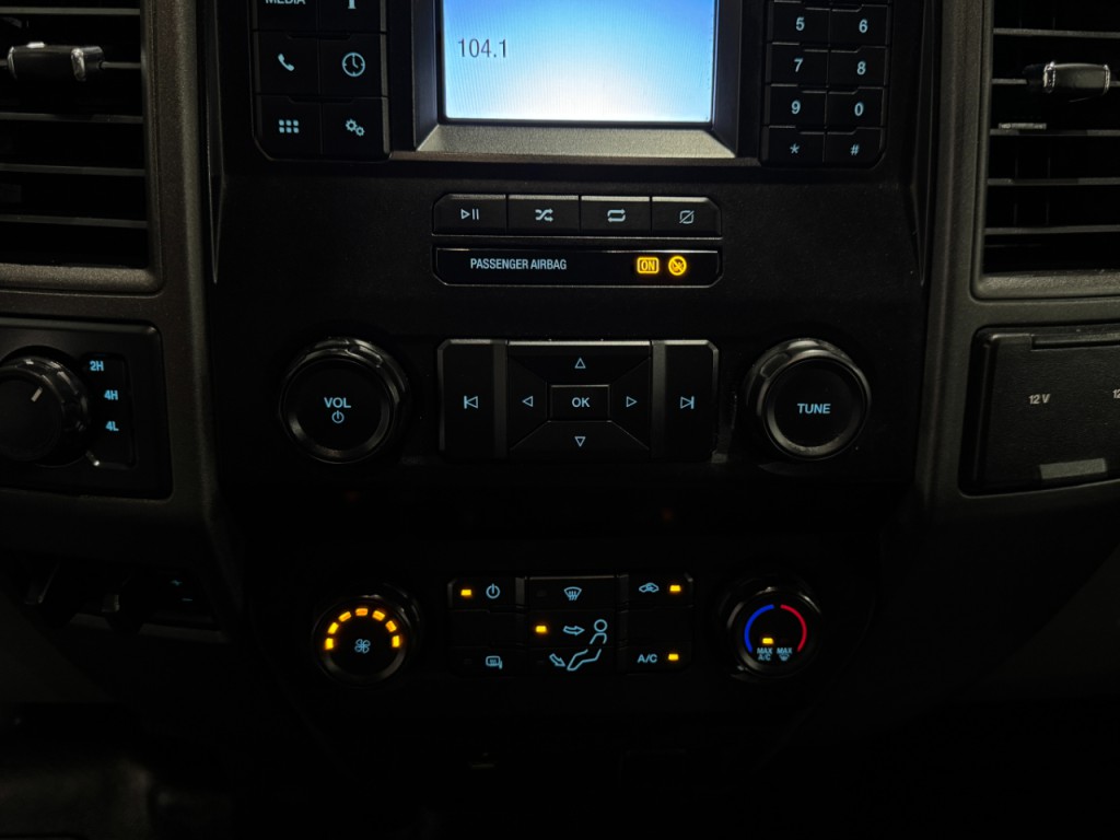 2021 Ford F-250 Image 32