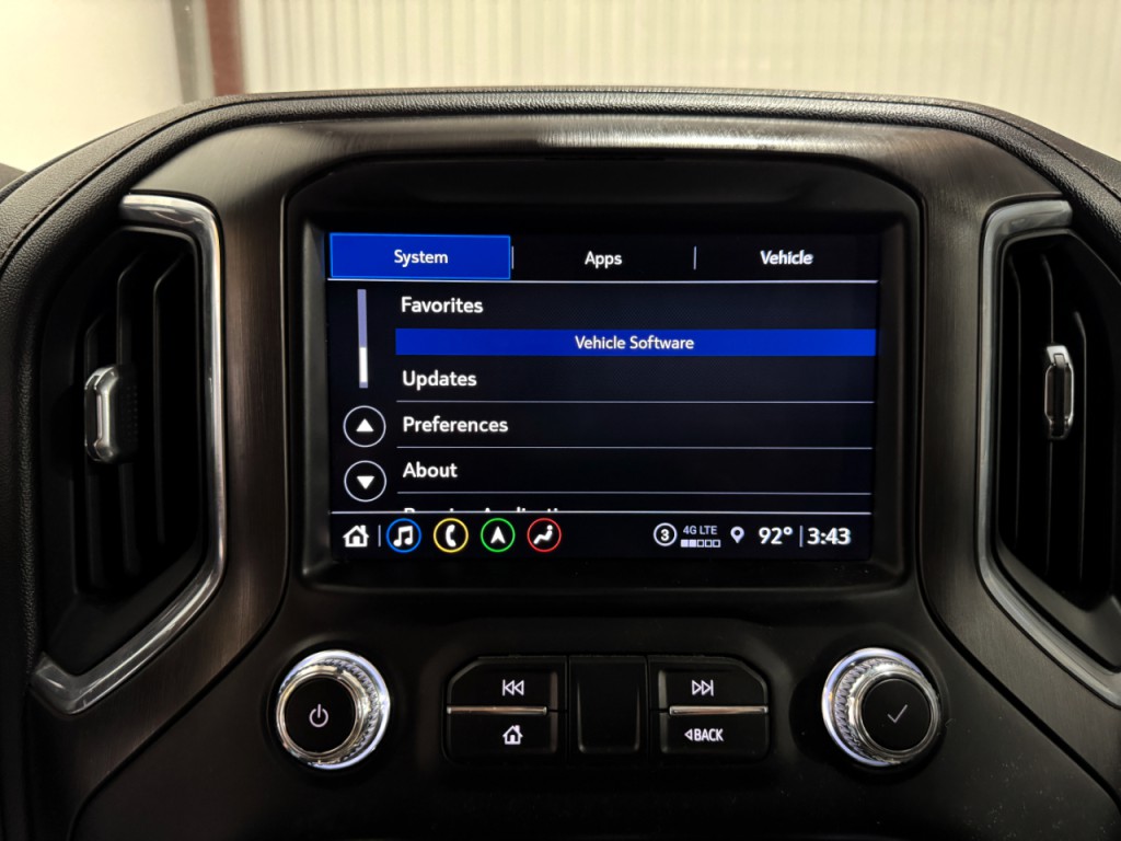 2022 GMC Sierra 3500 Image 13