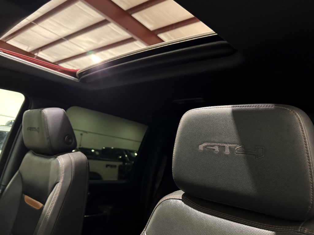 2022 GMC Sierra 3500 Image 32