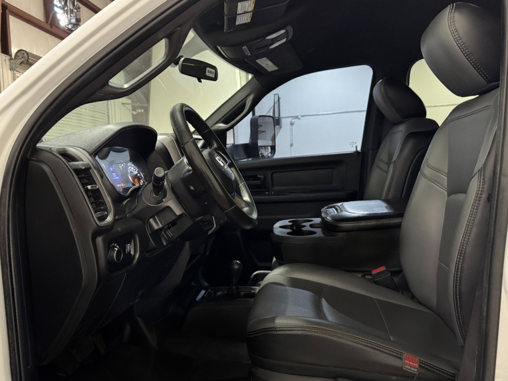 2022 RAM 5500 Image 5