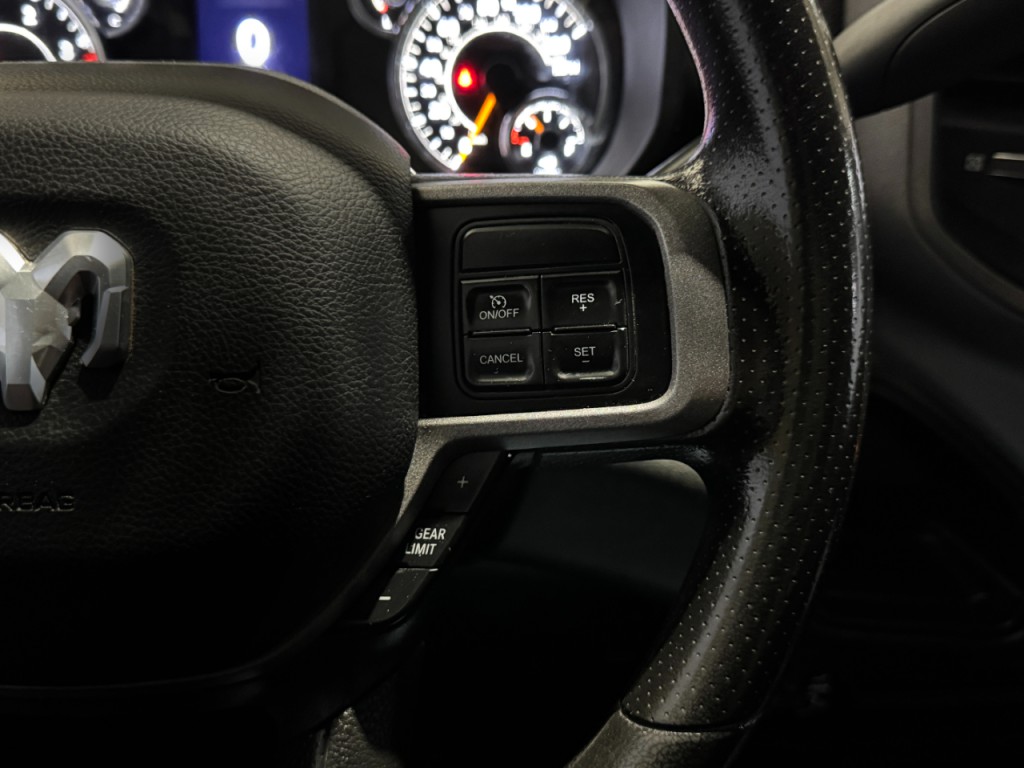 2022 RAM 5500 Image 10