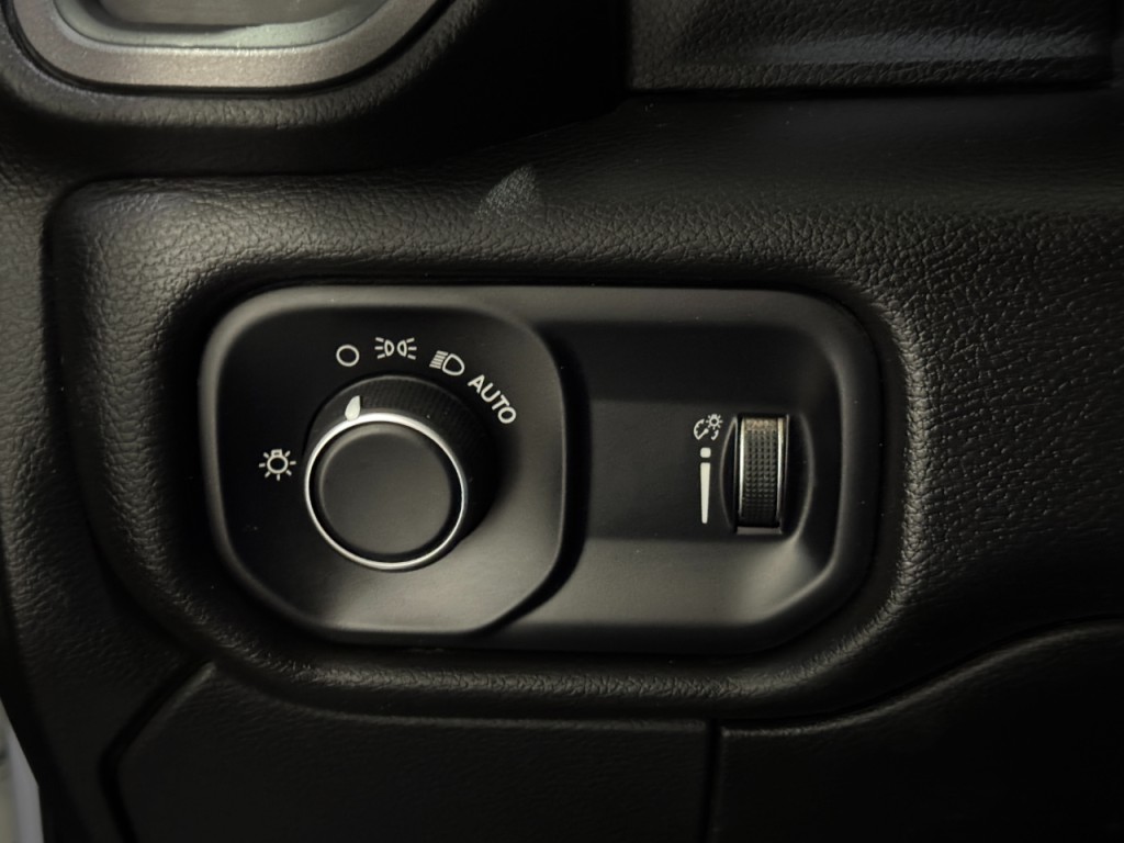 2022 RAM 5500 Image 13