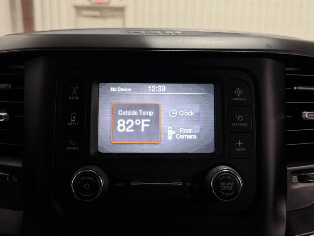 2022 RAM 5500 Image 24