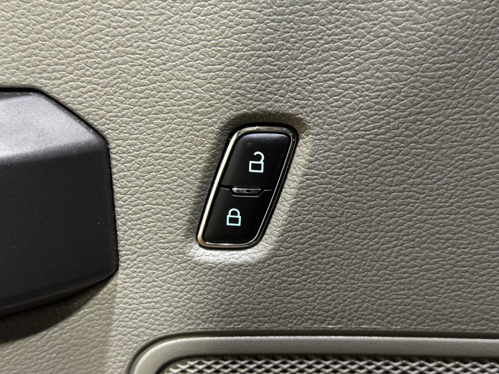 2020 Ford F-250 Image 6