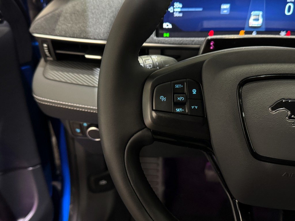 2025 Ford Mustang Image 5