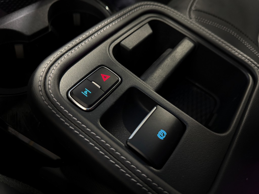 2025 Ford Mustang Image 11