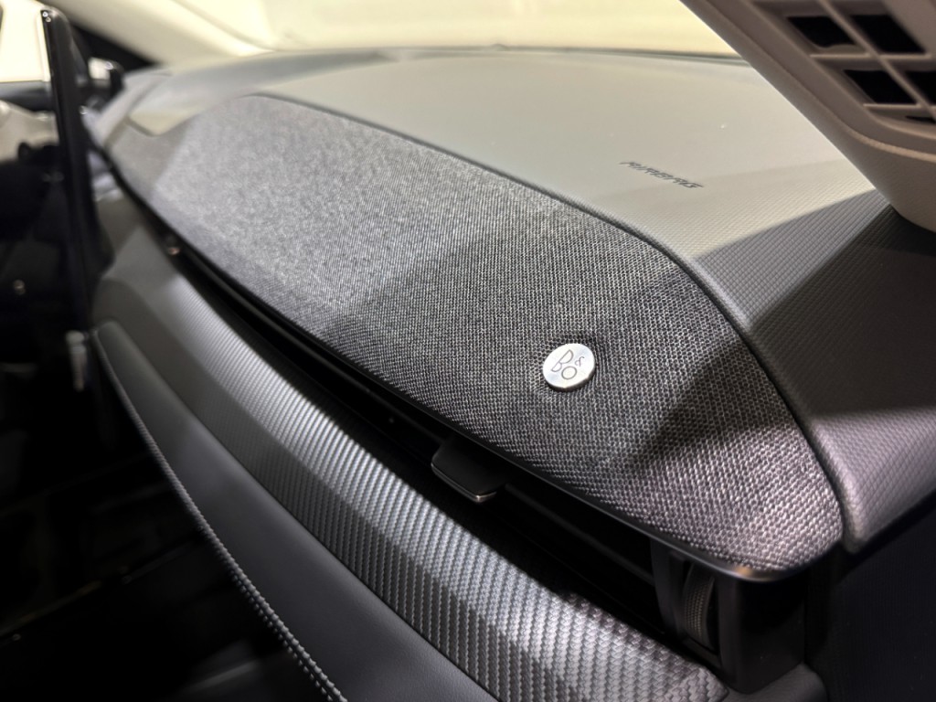 2025 Ford Mustang Image 16