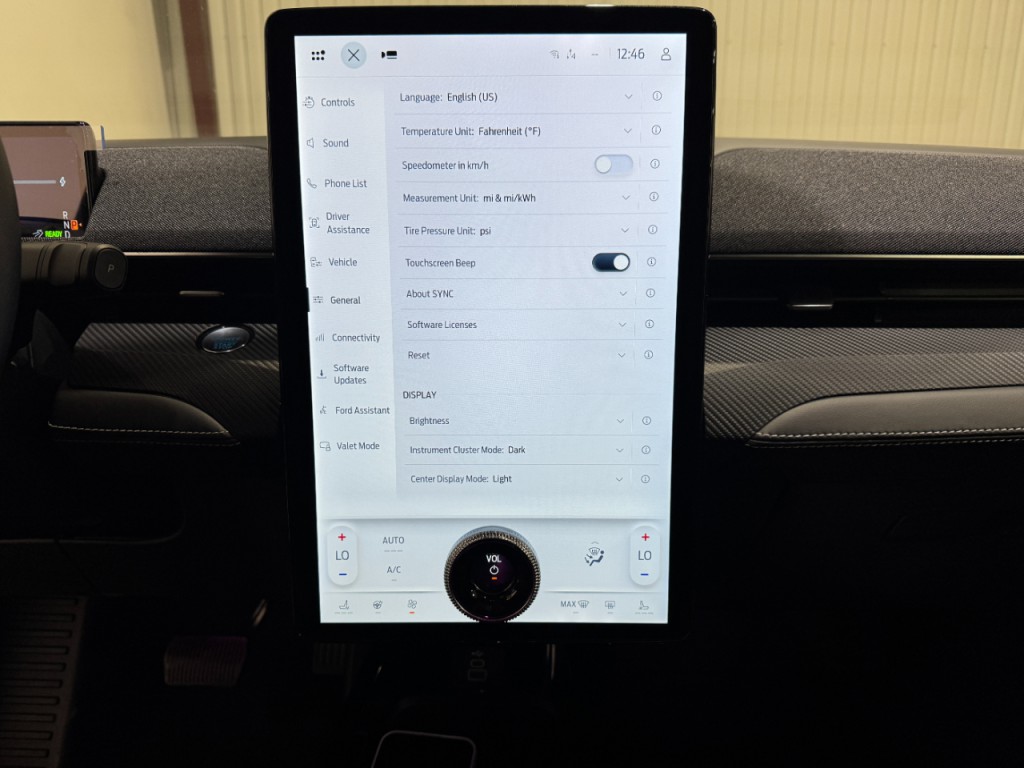 2025 Ford Mustang Image 28