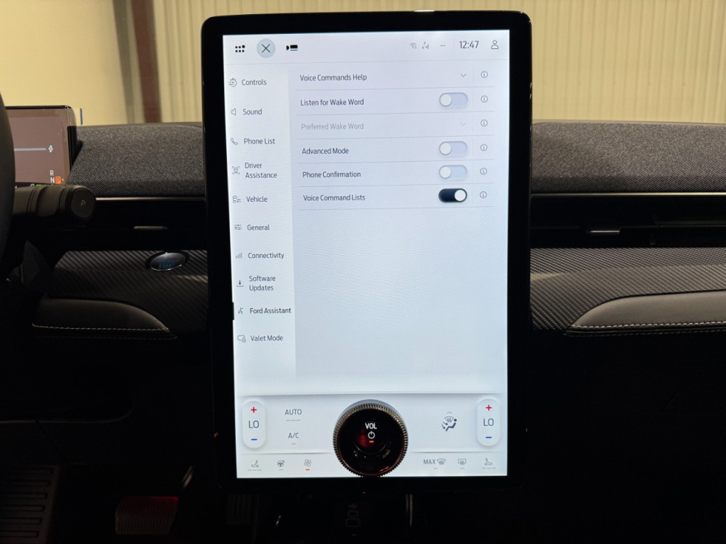 2025 Ford Mustang Image 32