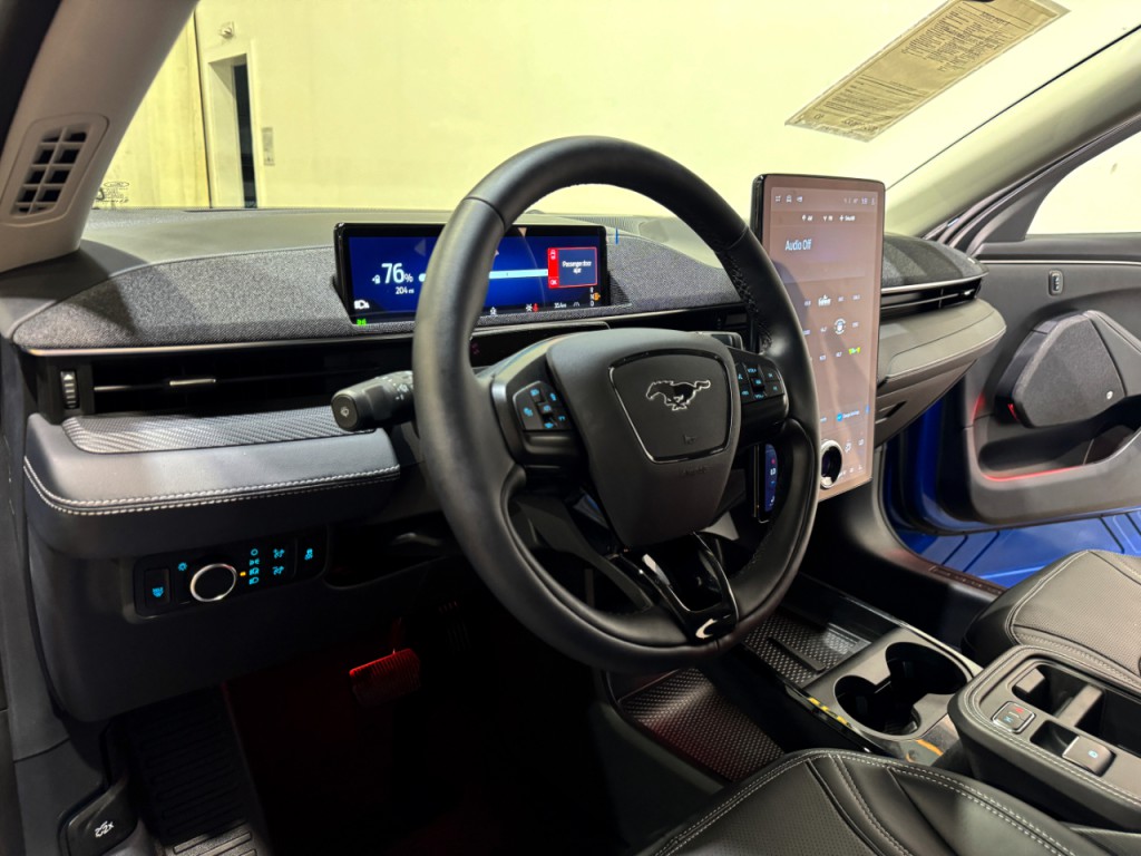 2025 Ford Mustang Image 14