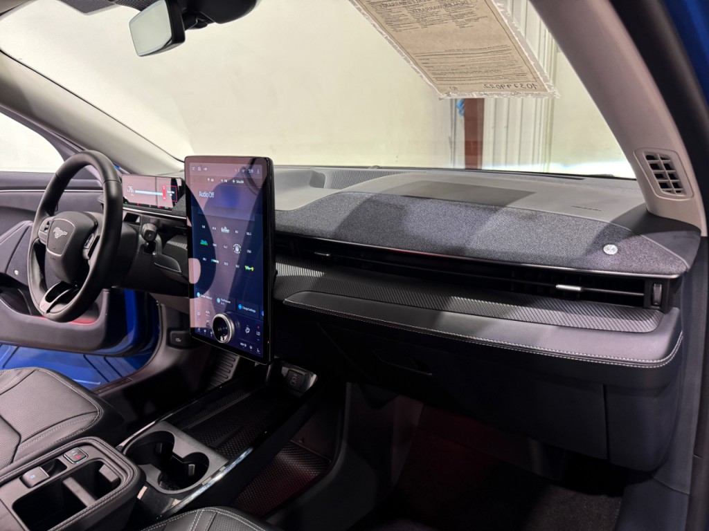 2025 Ford Mustang Image 18